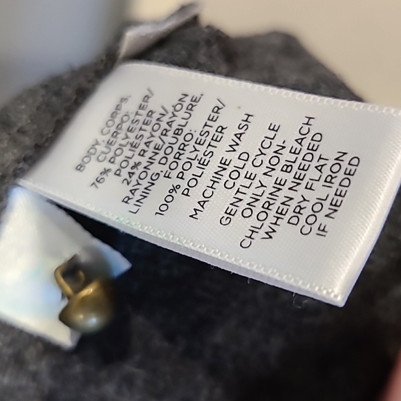 LOFT Gray Pleated Dress Sz. 8 - Picture 8 of 8
